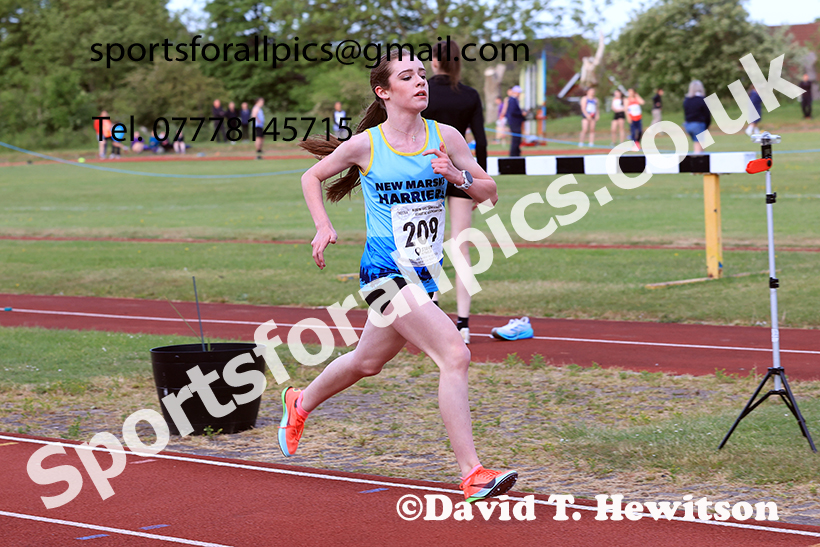 The 3000 metres, 2025 NEGP No 2, Monkton Stadium, Wednesday, May 28th. Photo: David T. Hewitson/Sports for All Pics